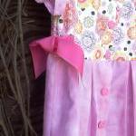 Girls Dress size 5, short s..